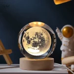 Statue en cristal avec illumination LED