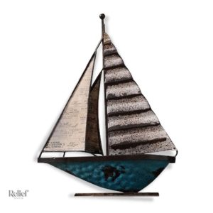 Sculpture moderne bateau décoratif en design contemporain