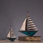 Objet d'art contemporain : sculpture de bateau décoratif