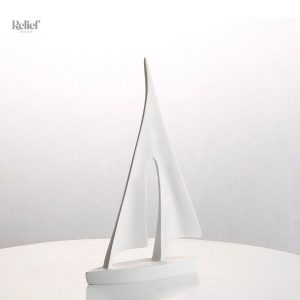 Sculpture bateau moderne pour décoration intérieure élégante