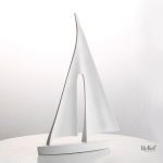 Bateau décoratif en statue offrant un style unique