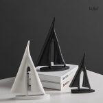 Bateau décoratif élégant en création artistique moderne