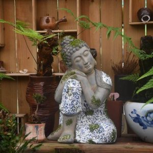 Statue Bouddha extérieure, design contemporain
