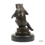 Sculpture animalière : ours en bronze, design unique