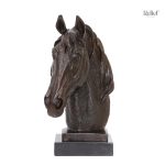 Cheval en bronze 30 cm, pièce d'art unique