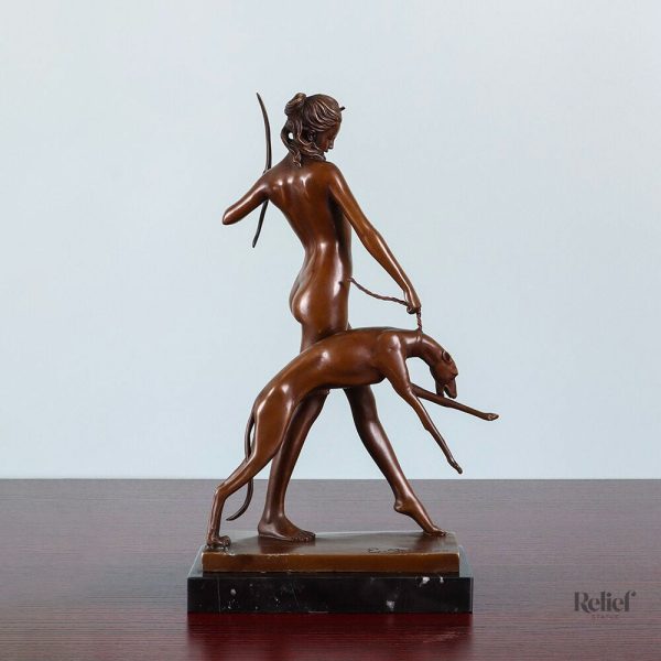Sculpture en bronze Diane, pièce maîtresse pour la décoration