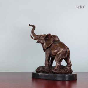 Éléphant en bronze véritable, 29 cm de hauteur