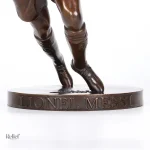 Statue de collection en bronze, inspirée de Lionel Messi