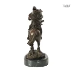 Statue équestre de Napoléon en métal