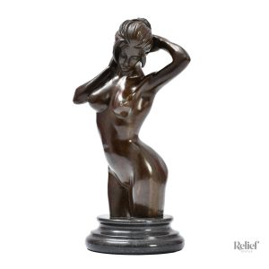Sculpture en bronze femme, 30 cm de hauteur