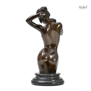 Statue en bronze, femme nue, 30 cm