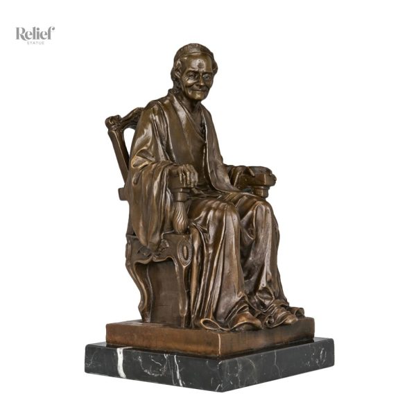 Sculpture en bronze, personnage historique Voltaire