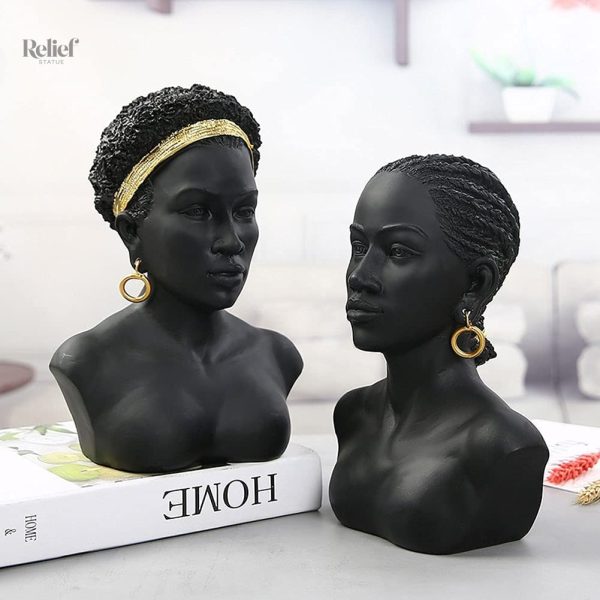 Buste sculpté d'une femme d'Afrique, 25 cm