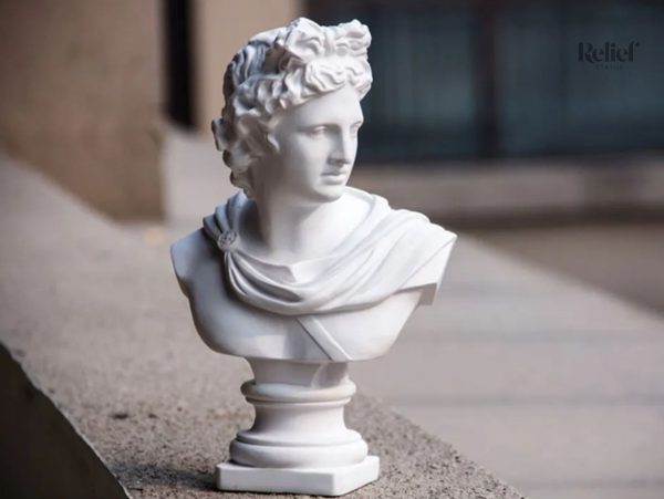 Sculpture Apollon, buste en résine, taille 29 cm