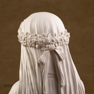 Buste en marbre représentant La Vierge Voilée