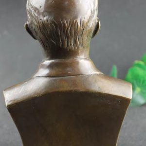 Sculpture buste en laiton représentant Lénine, 17 cm