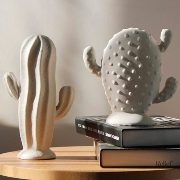 Sculpture cactus, pièce décorative blanche au style minimaliste
