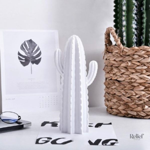 Cactus décoratif en design épuré