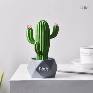 Sculpture intérieure contemporaine en forme de cactus