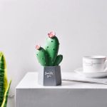 Design moderne cactus en résine pour intérieur élégant