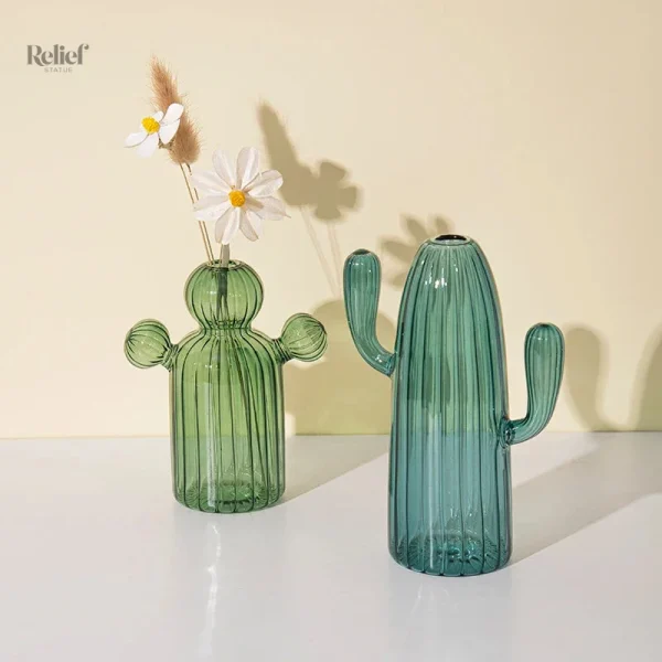 Vase cactus en verre, pièce unique pour votre intérieur