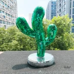 Cactus décoratif au style disco, 25 cm de hauteur