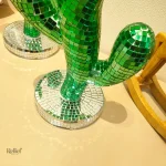 Cactus à feuilles brillantes, 25 cm, style rétro