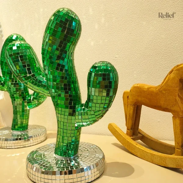 Plante décorative cactus, 25 cm, ambiance festive