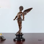 Sculpture en Bronze, Cupidon, style classique et raffiné