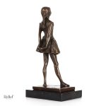 Danseuse en bronze véritable, œuvre artistique