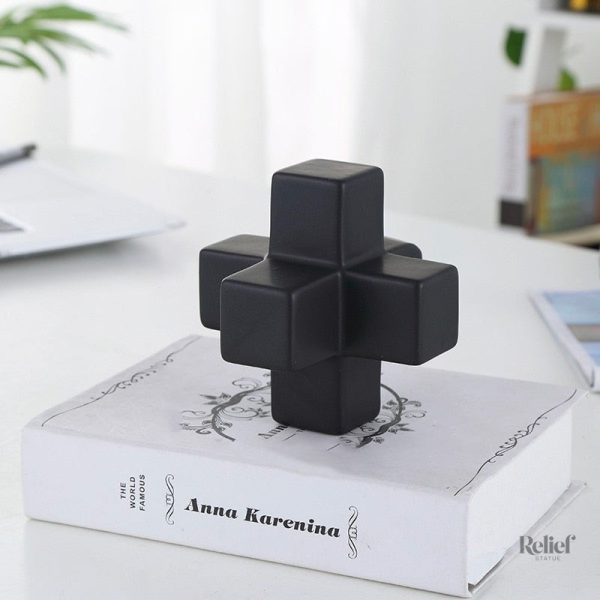 Sculpture contemporaine en céramique design