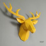 Sculpture murale en origami animal stylisé