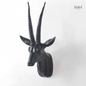 Antilope en sculpture murale pour une ambiance moderne