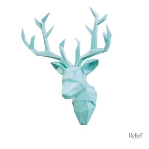 Décoration murale cerf en relief pour salon contemporain