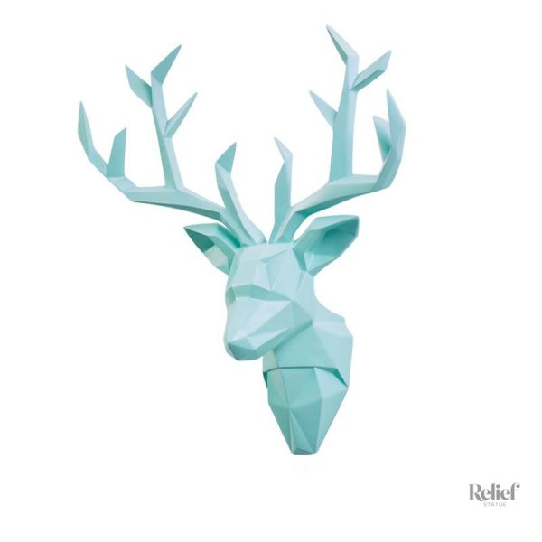 Décoration murale cerf en relief pour salon contemporain