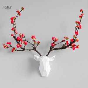 Sculpture Cerf murale en décoration moderne