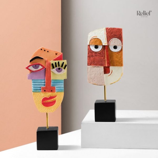 Sculpture décorative visage, une touche d'art moderne