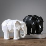 Éléphant en statuette, pièce décorative élégante