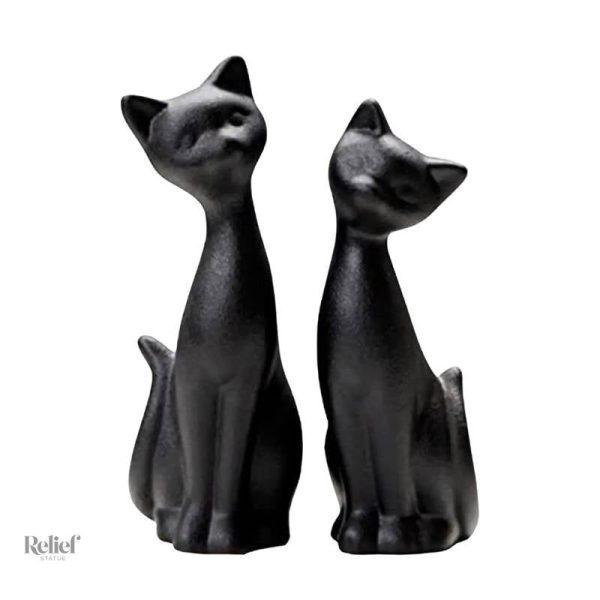 Statue en noir représentant un chat, ajout chic à votre intérieur