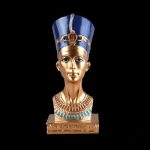 Buste artistique de Néfertiti, symbole de l'Égypte antique