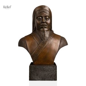 Statue en bronze Genghis Khan, 21 cm de hauteur