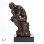 Art en bronze : reproduction du Penseur de Rodin