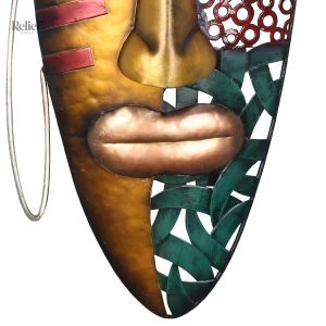 Masque africain 56 cm, fusion de tradition et modernité