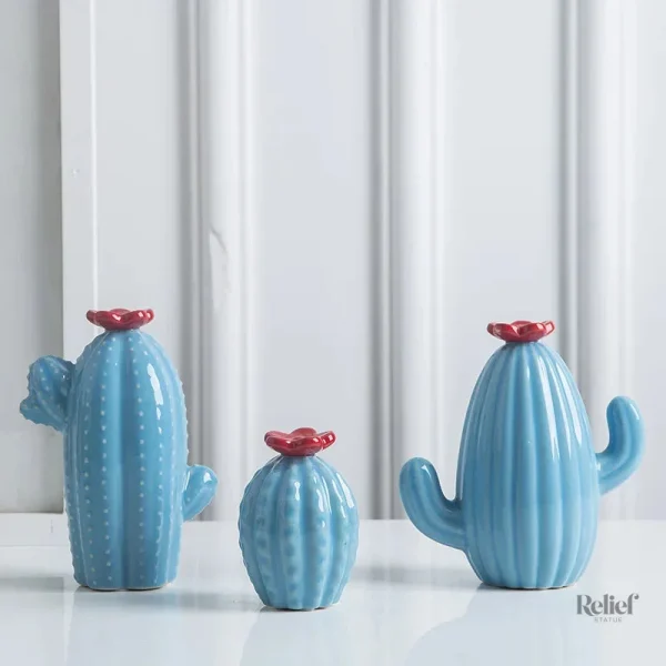 Lot de trois cactus en pot : décoration contemporaine