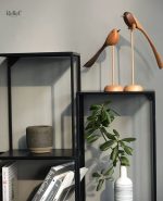 Objet design en bois, sculpture d'oiseau moderne