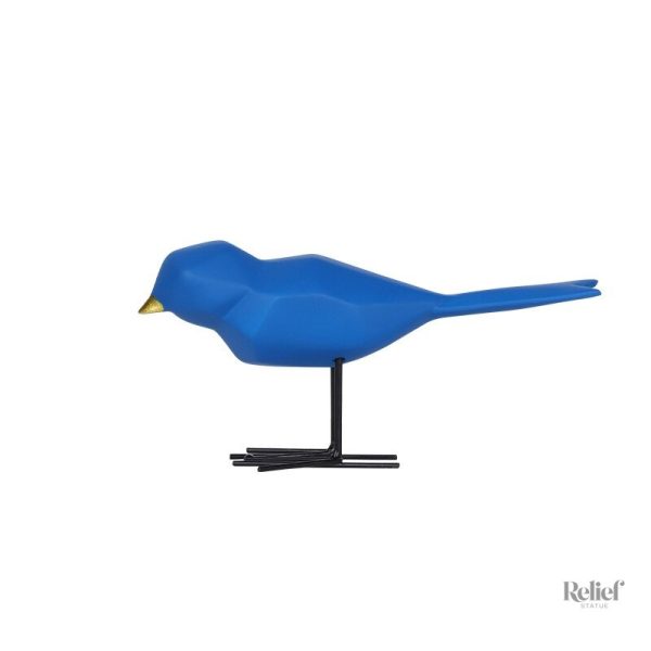 Art décoratif : statue d'oiseau en extérieur