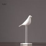 Oiseau stylisé en résine pour intérieur