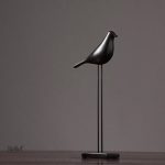 Art décoratif : Statue d'oiseau en résine