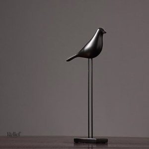 Art décoratif : Statue d'oiseau en résine