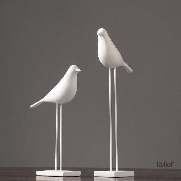 Statue décorative : Oiseau en résine